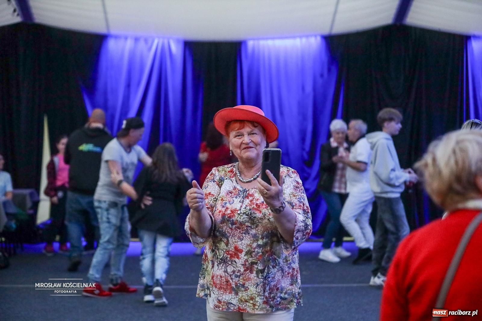 Zdjęcie w galerii na portalu naszraciborz.pl: Majówka Pokoleń w Szymocicach. Pierwszy dzień za nami, drugi przed uczestnikami [FOTO i WIDEO] wiadomości z regionu