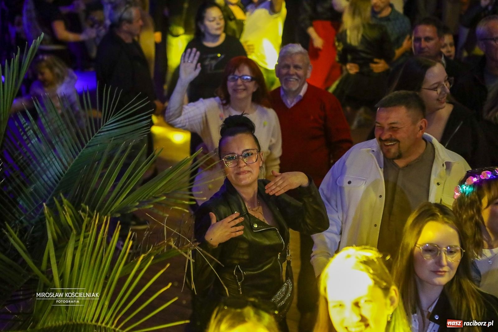 Zdjęcie w galerii na portalu naszraciborz.pl: Majówka Pokoleń w Szymocicach. Pierwszy dzień za nami, drugi przed uczestnikami [FOTO i WIDEO] wiadomości z regionu
