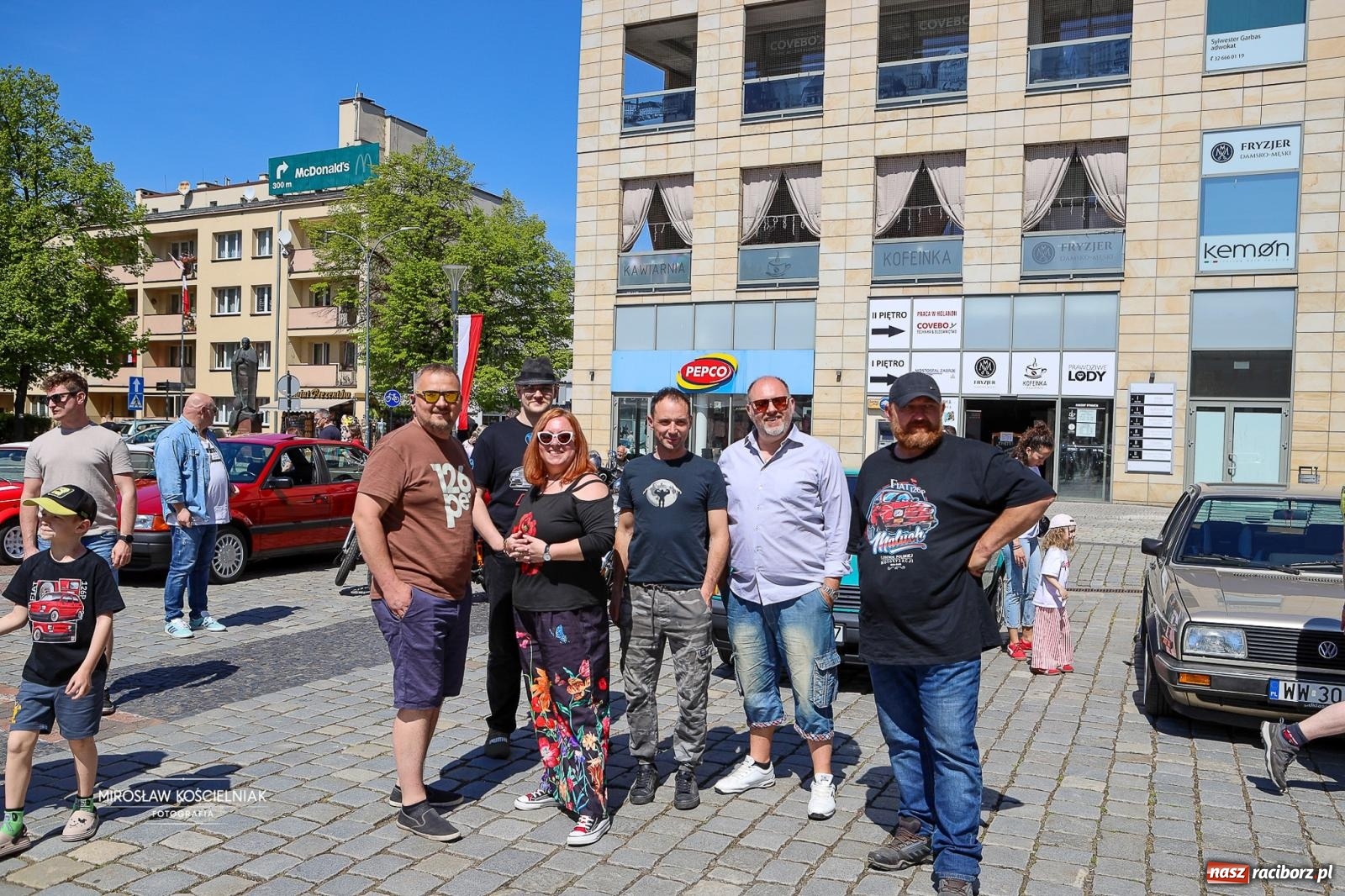 Zdjęcie w galerii na portalu naszraciborz.pl: Majówka Pokoleń w AquaBrax zawitała do Raciborza. Klasyki opanowały rynek wiadomości z regionu