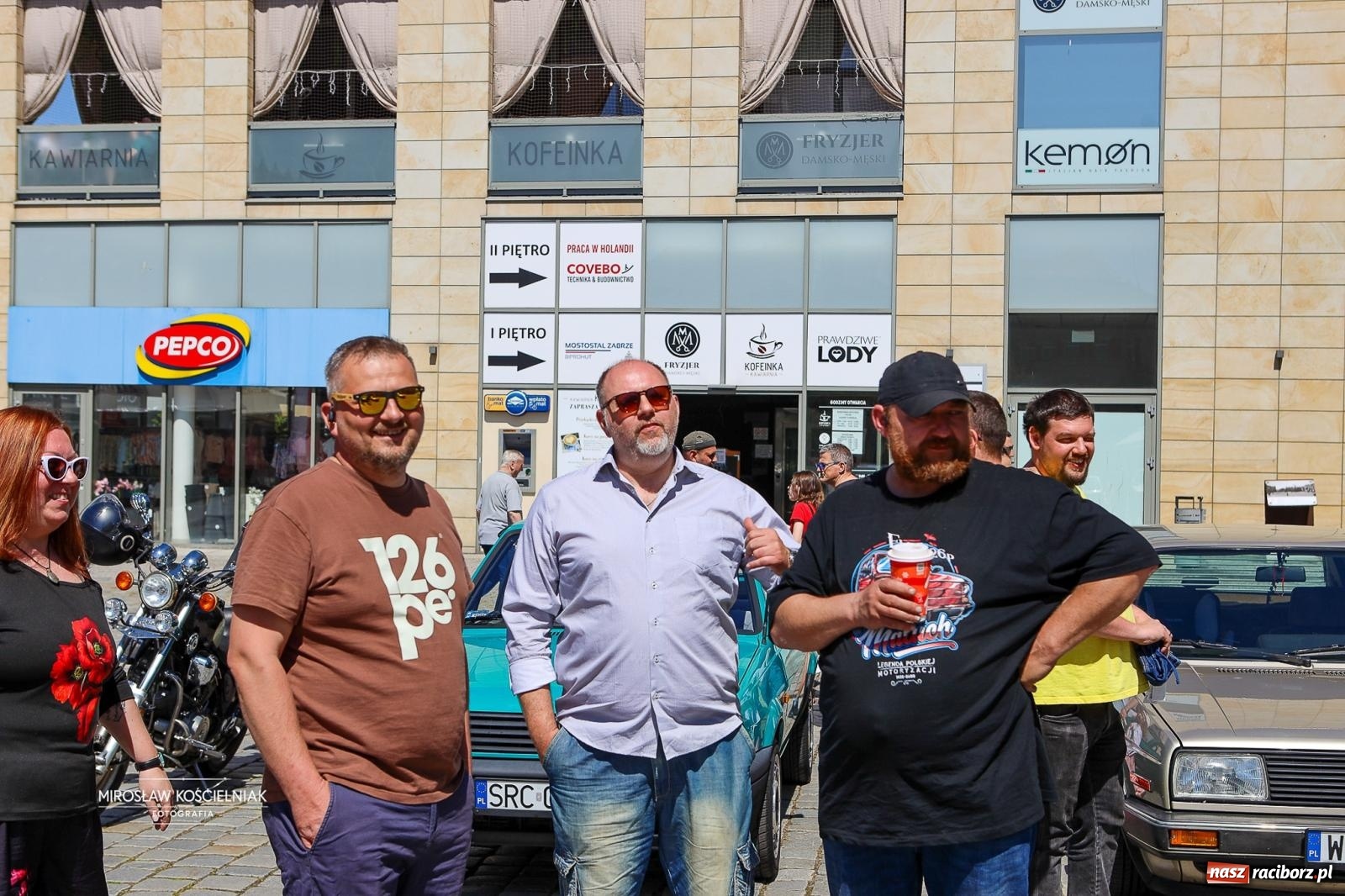 Zdjęcie w galerii na portalu naszraciborz.pl: Majówka Pokoleń w AquaBrax zawitała do Raciborza. Klasyki opanowały rynek wiadomości z regionu