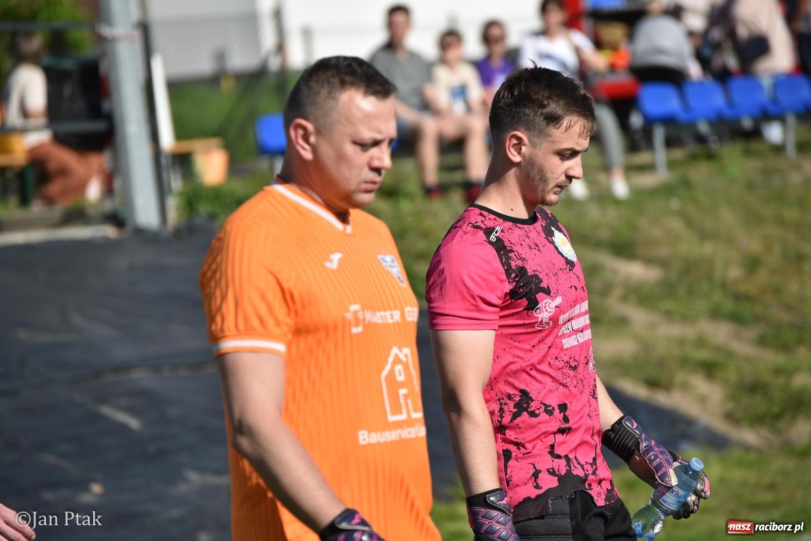 Zdjęcie w galerii na portalu naszraciborz.pl: B klasa: W Brzeziu stabilnie. Dwadzieścia jeden meczów z rzędu w plecy [FOTO] wiadomości z regionu