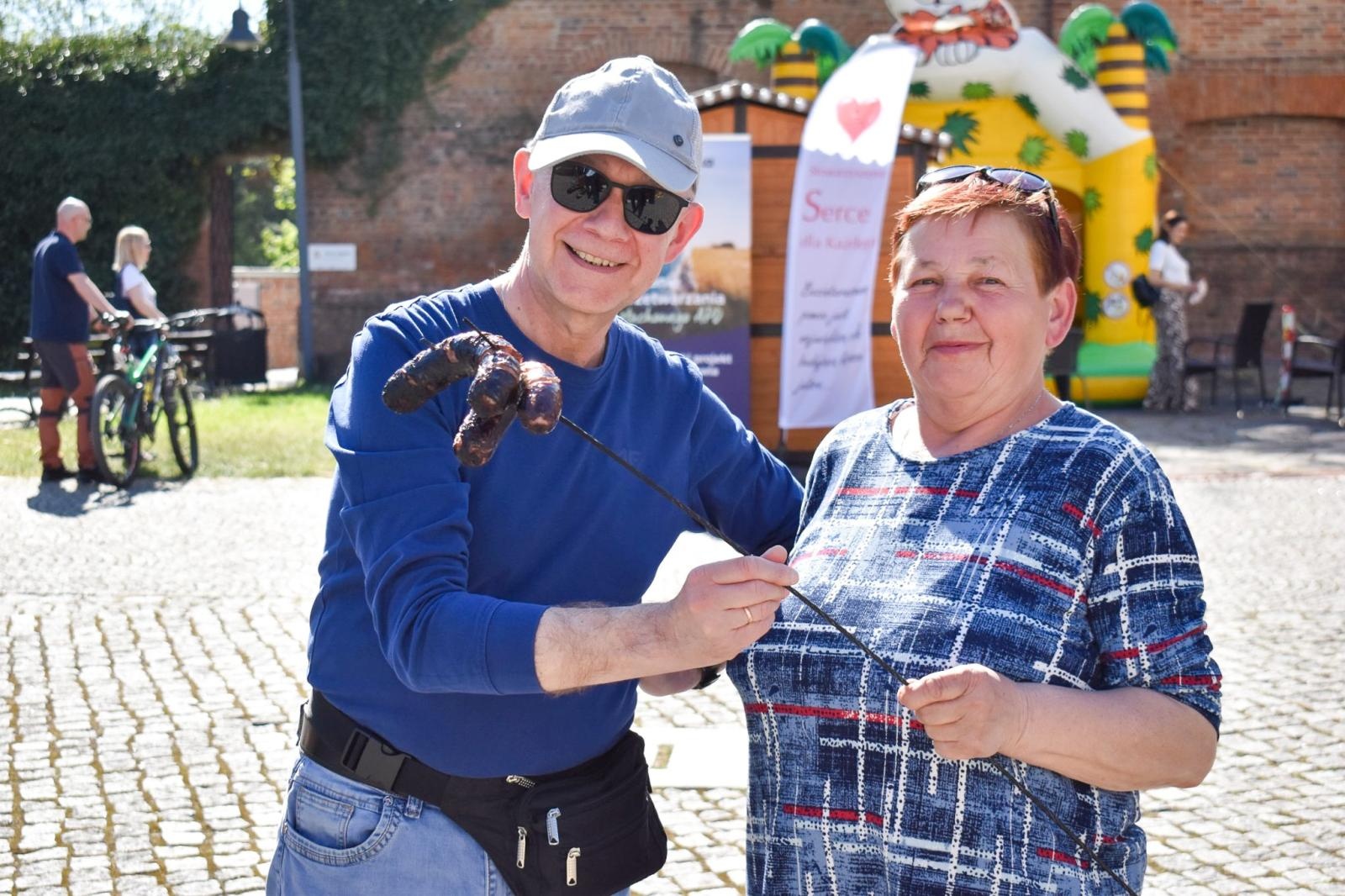 Zdjęcie w galerii na portalu naszraciborz.pl: Ponad 200 dzieci na pikniku z okazji Dnia Flagi w Raciborzu wiadomości z regionu
