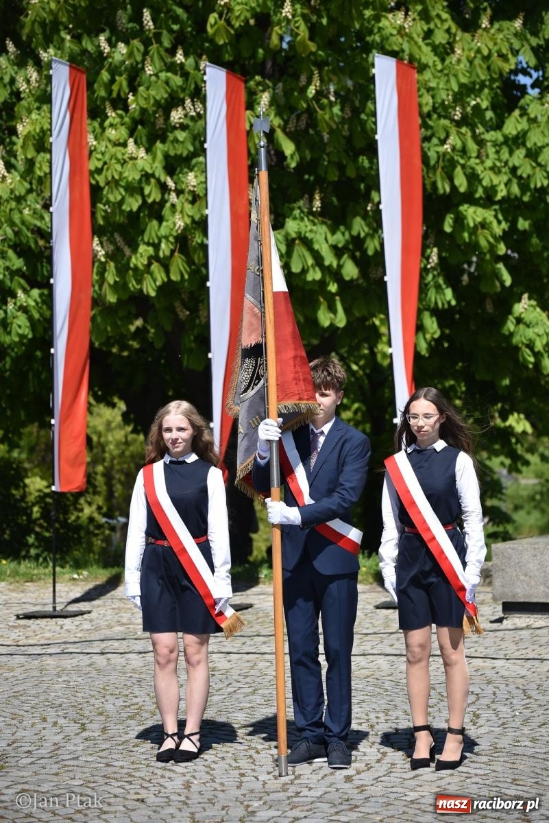 Zdjęcie w galerii na portalu naszraciborz.pl: Obchody Święta Narodowego Trzeciego Maja w Raciborzu [FOTO i WIDEO] wiadomości z regionu