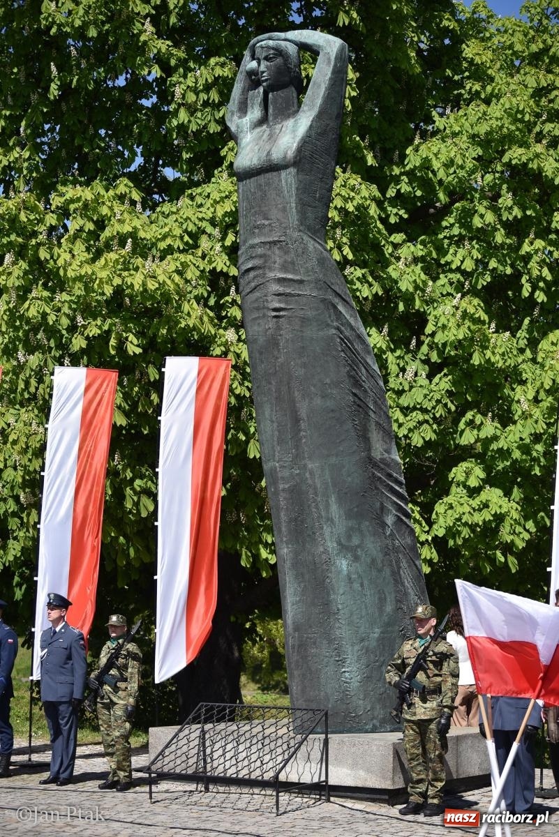 Zdjęcie w galerii na portalu naszraciborz.pl: Obchody Święta Narodowego Trzeciego Maja w Raciborzu [FOTO i WIDEO] wiadomości z regionu