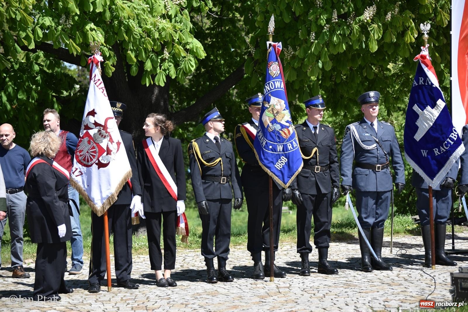 Zdjęcie w galerii na portalu naszraciborz.pl: Obchody Święta Narodowego Trzeciego Maja w Raciborzu [FOTO i WIDEO] wiadomości z regionu