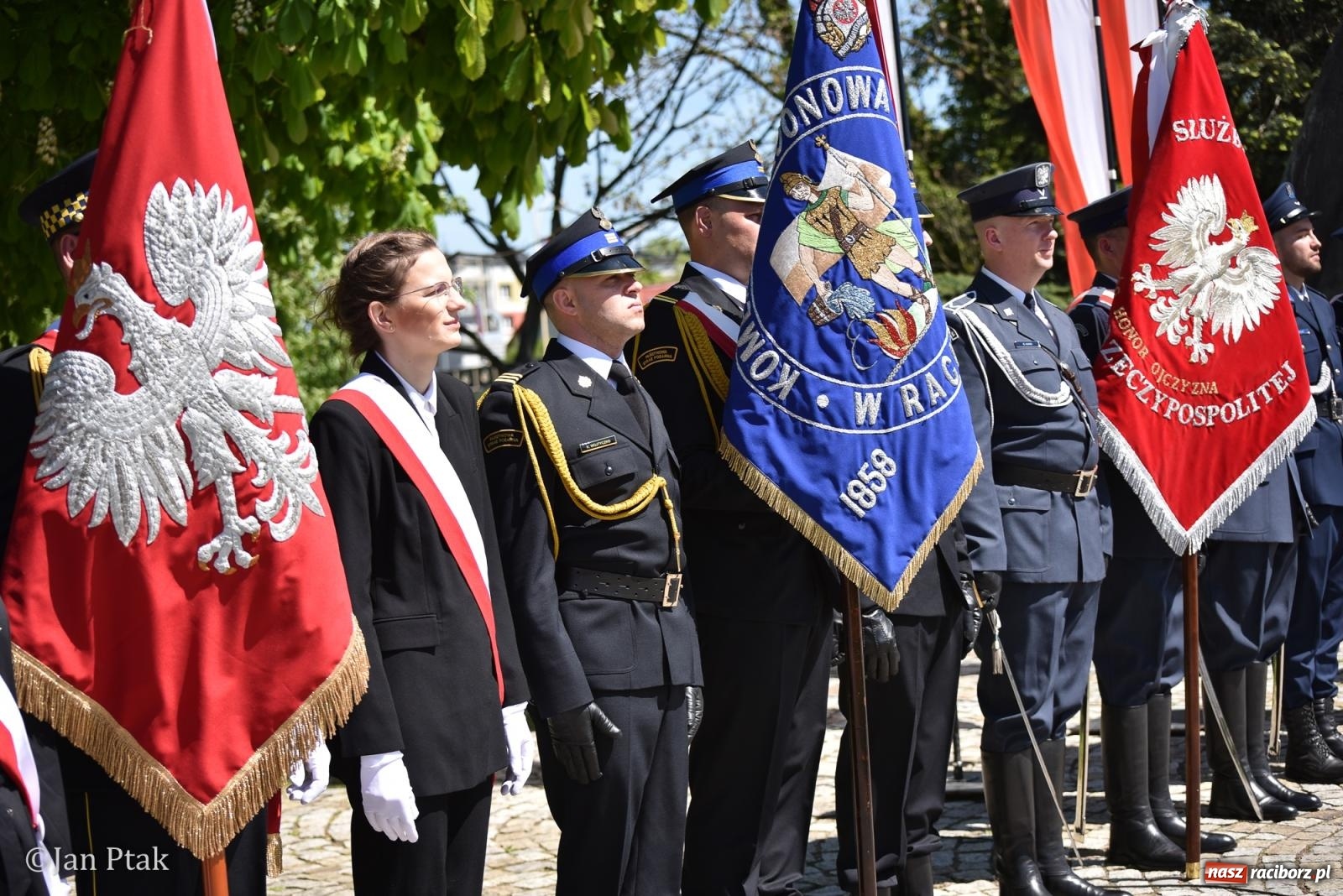 Zdjęcie w galerii na portalu naszraciborz.pl: Obchody Święta Narodowego Trzeciego Maja w Raciborzu [FOTO i WIDEO] wiadomości z regionu