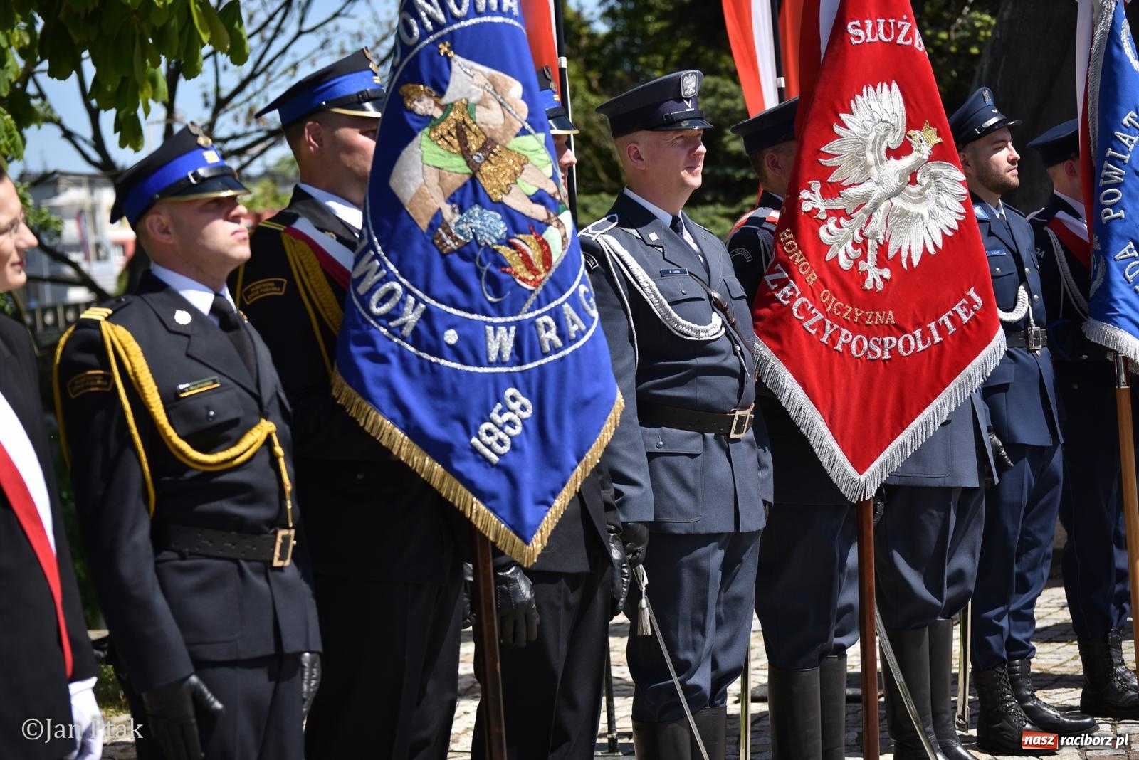 Zdjęcie w galerii na portalu naszraciborz.pl: Obchody Święta Narodowego Trzeciego Maja w Raciborzu [FOTO i WIDEO] wiadomości z regionu