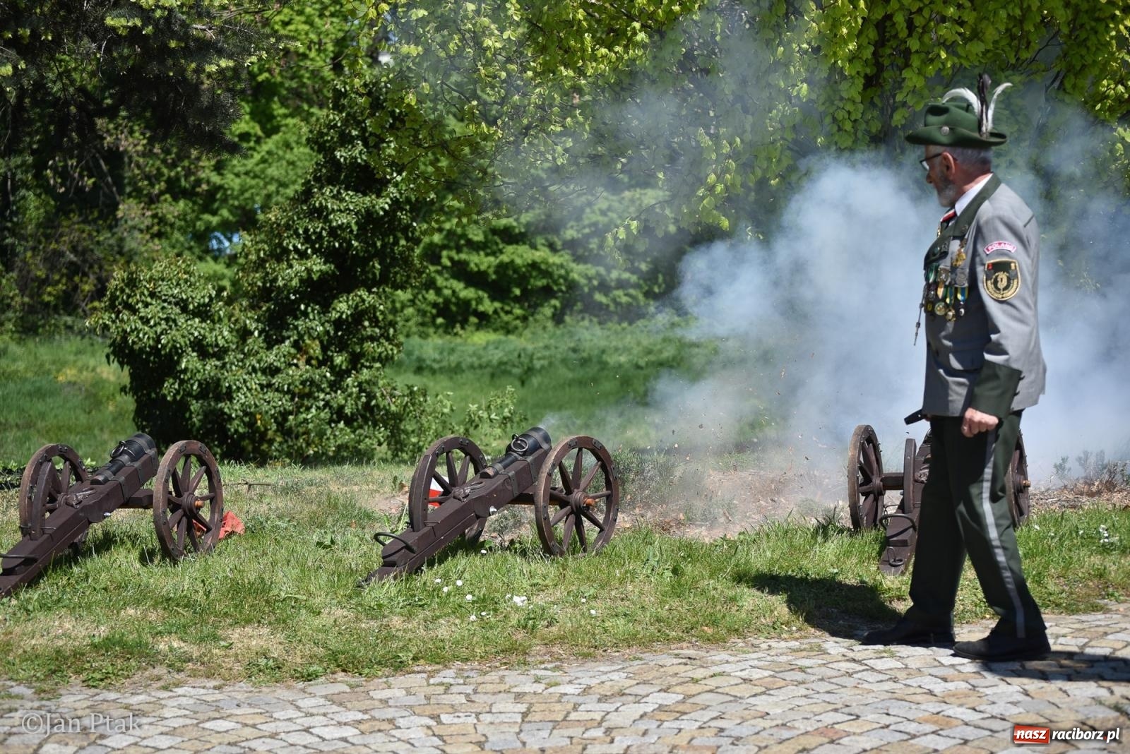 Zdjęcie w galerii na portalu naszraciborz.pl: Obchody Święta Narodowego Trzeciego Maja w Raciborzu [FOTO i WIDEO] wiadomości z regionu