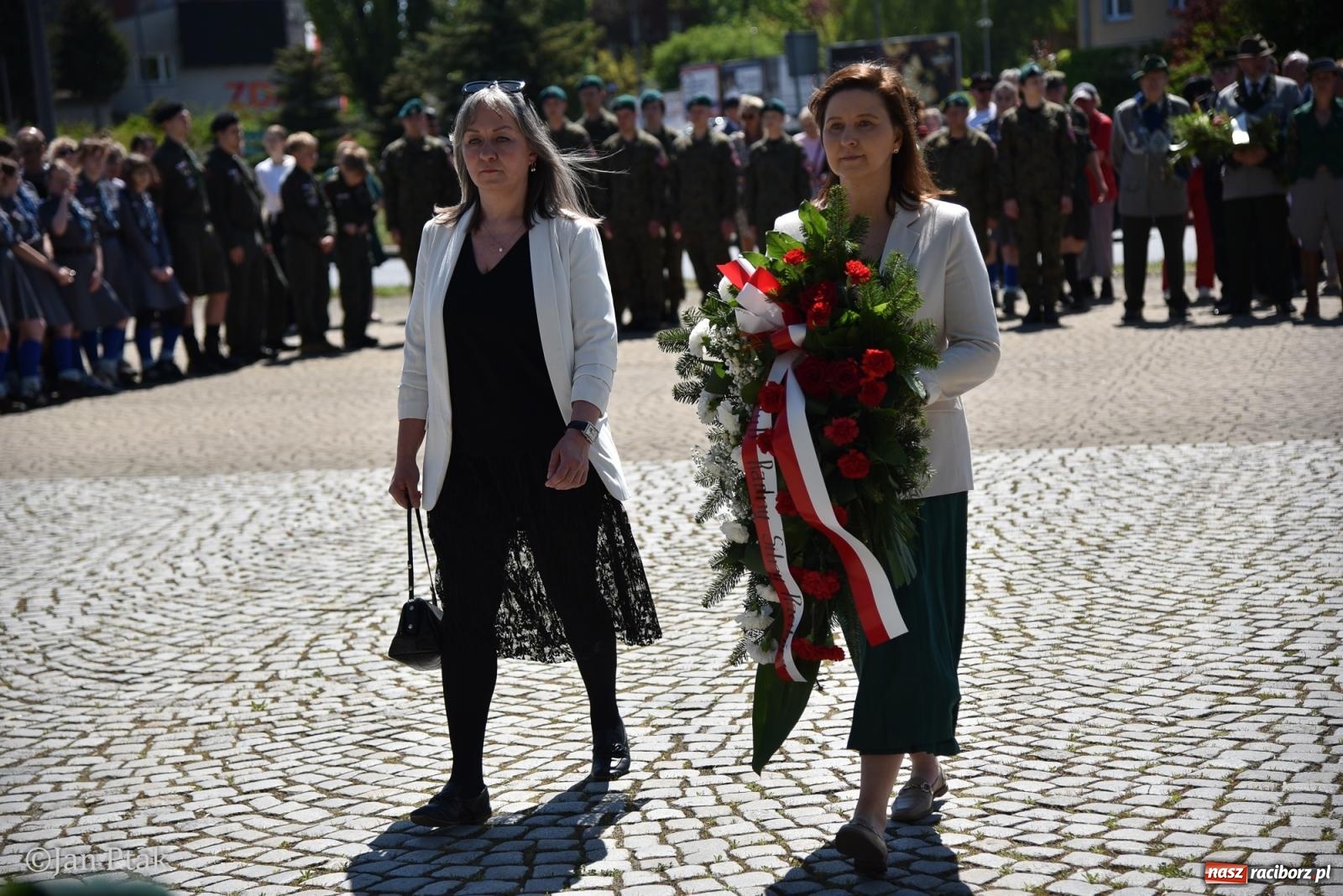 Zdjęcie w galerii na portalu naszraciborz.pl: Obchody Święta Narodowego Trzeciego Maja w Raciborzu [FOTO i WIDEO] wiadomości z regionu