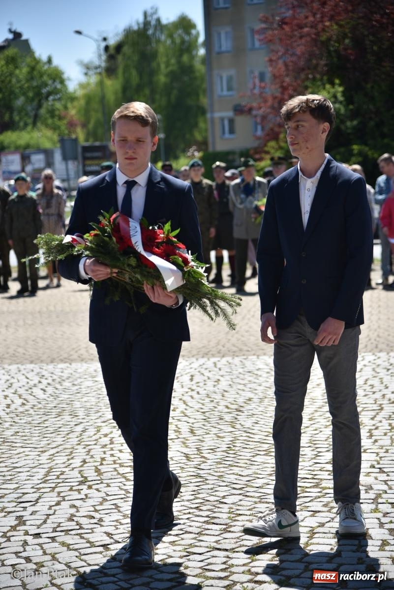 Zdjęcie w galerii na portalu naszraciborz.pl: Obchody Święta Narodowego Trzeciego Maja w Raciborzu [FOTO i WIDEO] wiadomości z regionu