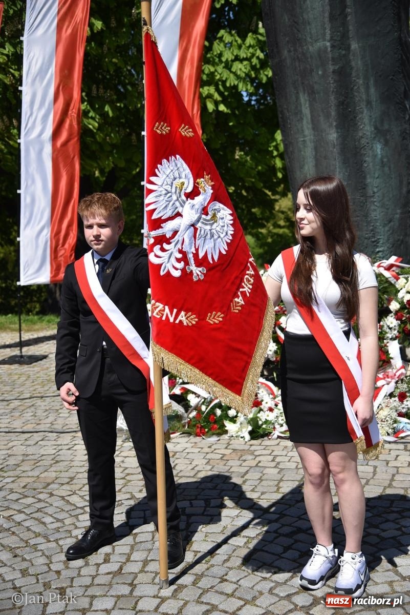 Zdjęcie w galerii na portalu naszraciborz.pl: Obchody Święta Narodowego Trzeciego Maja w Raciborzu [FOTO i WIDEO] wiadomości z regionu