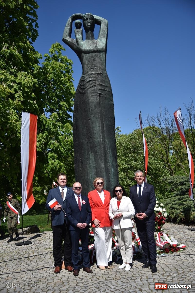 Zdjęcie w galerii na portalu naszraciborz.pl: Obchody Święta Narodowego Trzeciego Maja w Raciborzu [FOTO i WIDEO] wiadomości z regionu