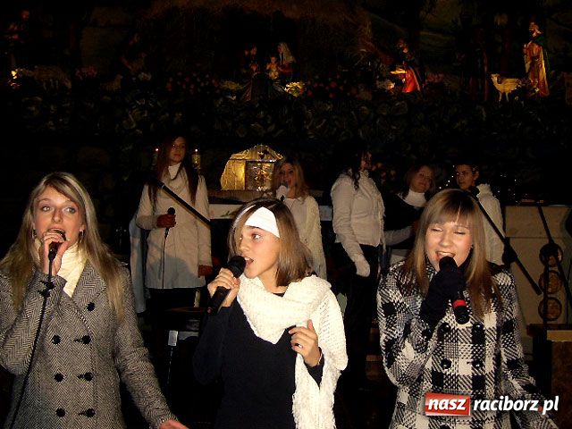 Zdjęcie w galerii na portalu naszraciborz.pl: Miraż kolędował na Płoni wiadomości z regionu