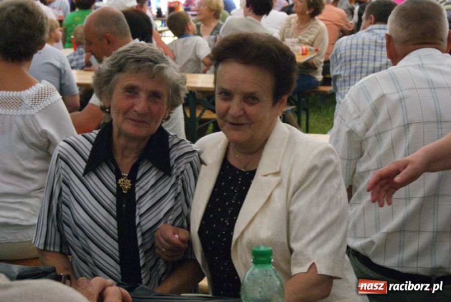 Zdjęcie w galerii na portalu naszraciborz.pl: W Modzurowie grali dla Paulinki wiadomości z regionu