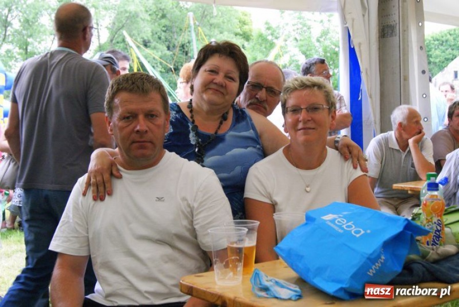 Zdjęcie w galerii na portalu naszraciborz.pl: W Modzurowie grali dla Paulinki wiadomości z regionu