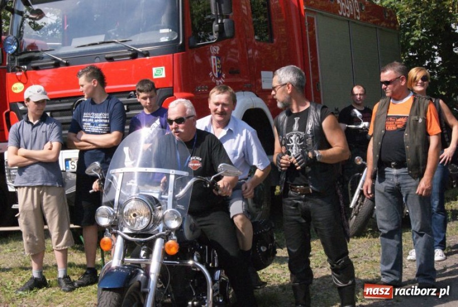 Zdjęcie w galerii na portalu naszraciborz.pl: W Modzurowie grali dla Paulinki wiadomości z regionu