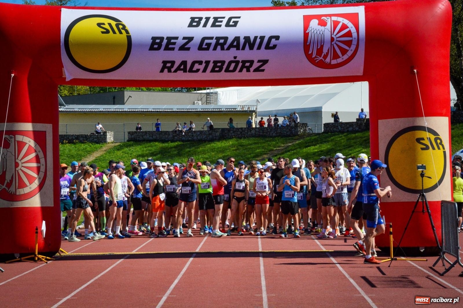 Zdjęcie w galerii na portalu naszraciborz.pl: 18. Bieg bez Granic w Raciborzu. Impreza jest cieniem dawnej świetności [FOTO i WIDEO] wiadomości z regionu