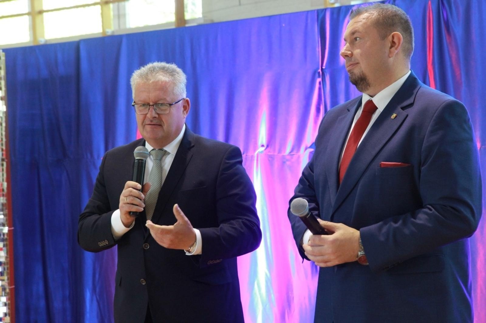 Zdjęcie w galerii na portalu naszraciborz.pl: IV Powiatowy Festiwal Taneczny Tańczące Przedszkolaki w Zabełkowie wiadomości z regionu