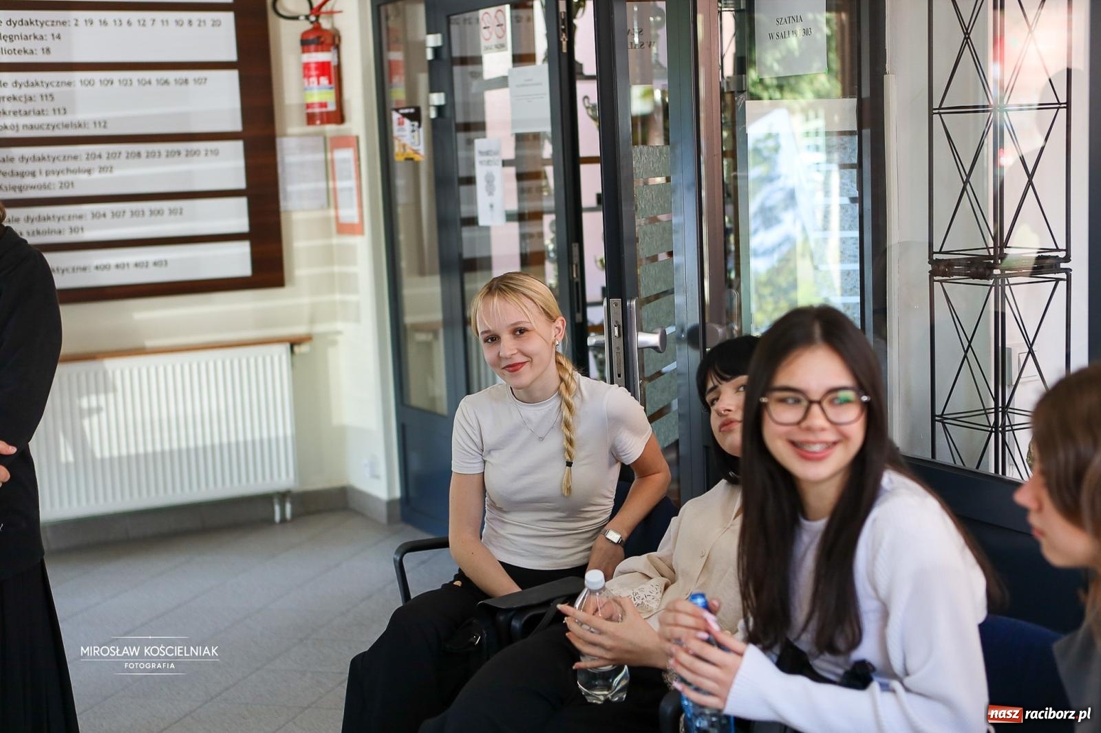 Zdjęcie w galerii na portalu naszraciborz.pl: Od studniówki do matury. Uczniowie ZSO nr 1 w Raciborzu rozpoczynają najważniejszy wiadomości z regionu