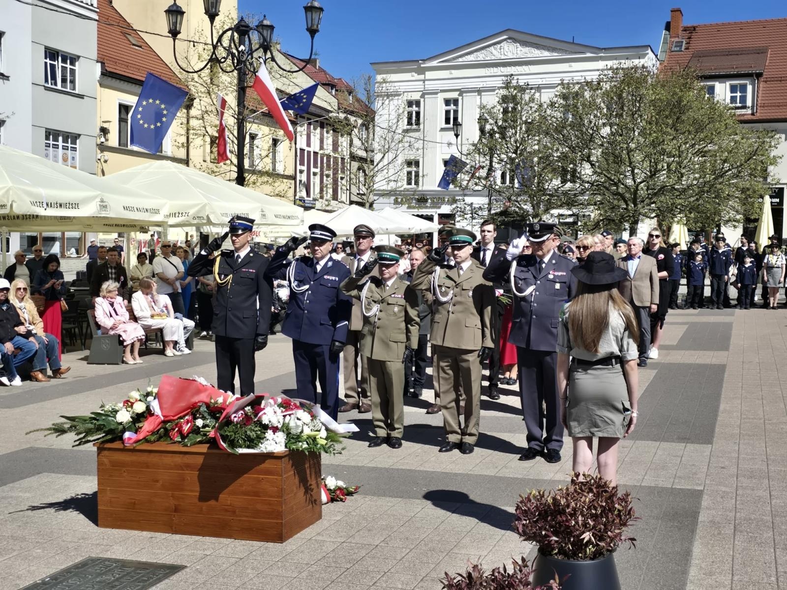 Zdjęcie w galerii na portalu naszraciborz.pl: Narodowe Święto Konstytucji 3 Maja na Śląsku i Opolszczyźnie wiadomości z regionu