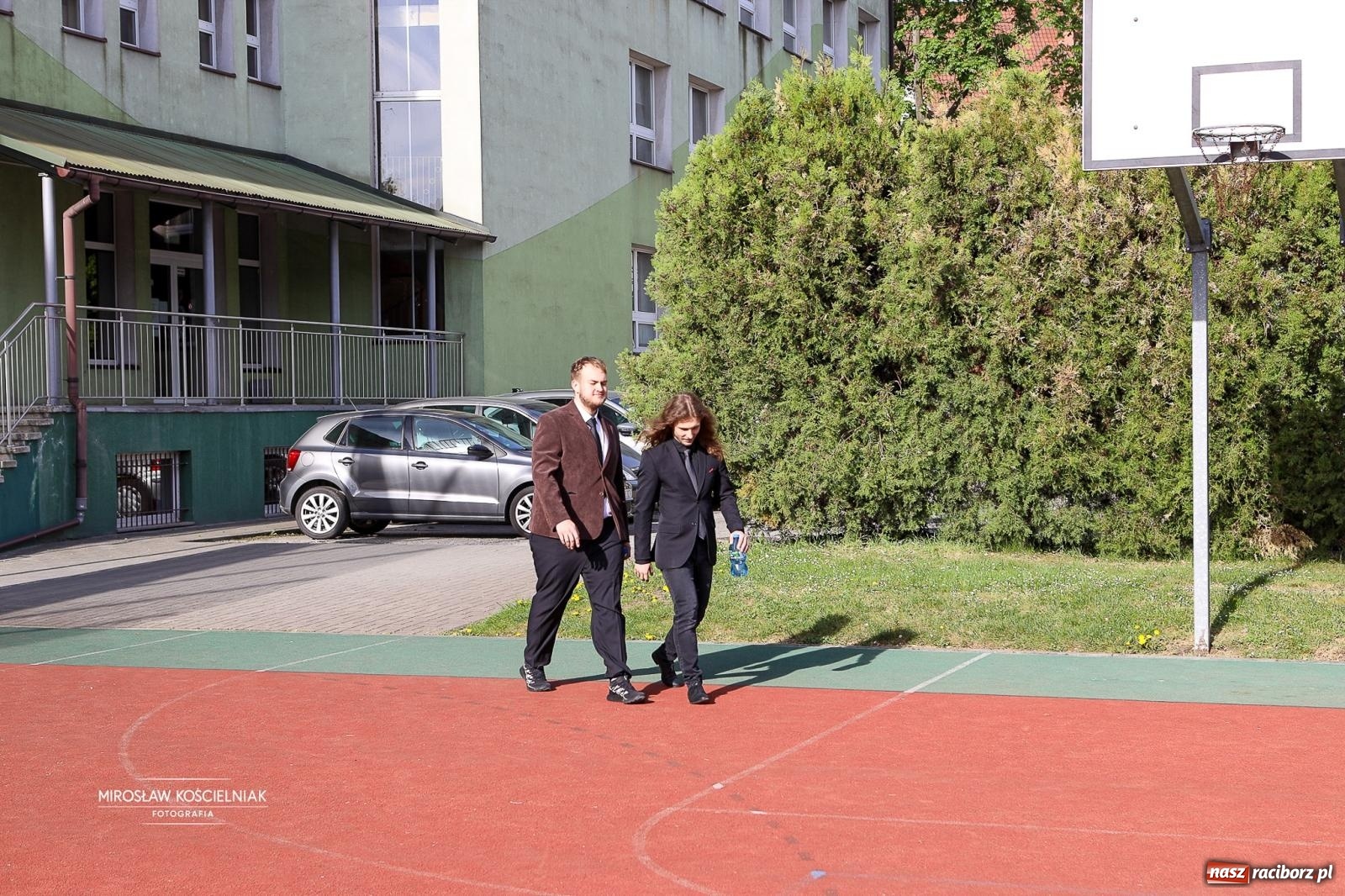 Zdjęcie w galerii na portalu naszraciborz.pl: Drugi dzień matur. Uczniowie Mechanika mierzą się z matematyką wiadomości z regionu