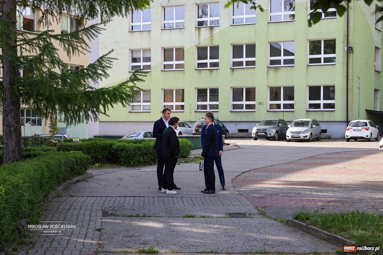 Zdjęcie w galerii na portalu naszraciborz.pl: Drugi dzień matur. Uczniowie Mechanika mierzą się z matematyką wiadomości z regionu