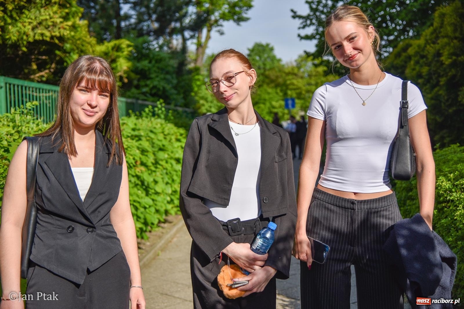 Zdjęcie w galerii na portalu naszraciborz.pl: Dziś czas na królową nauk. Uczniowie CKZiU nr 1 piszą maturę z matematyki wiadomości z regionu