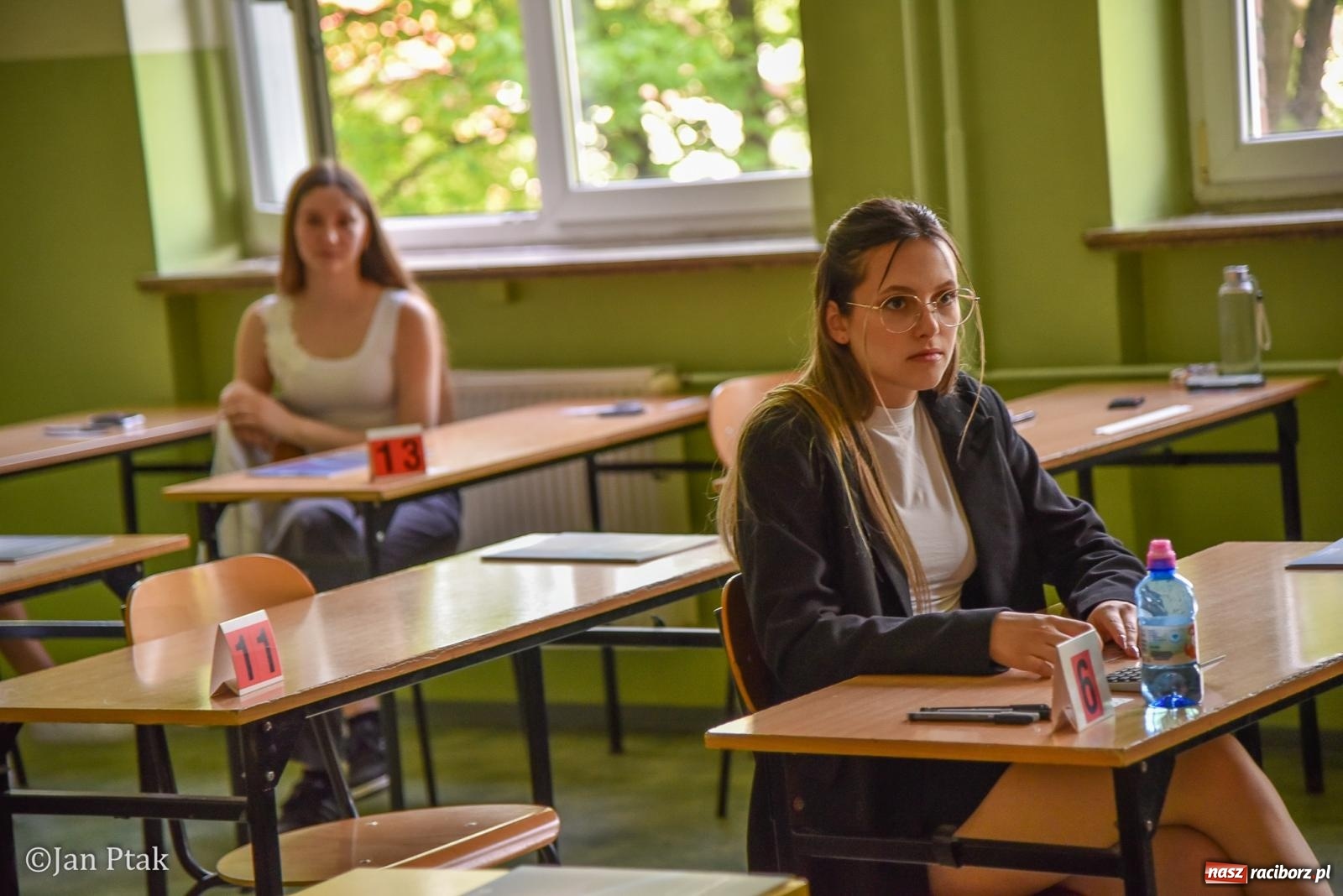 Zdjęcie w galerii na portalu naszraciborz.pl: Dziś czas na królową nauk. Uczniowie CKZiU nr 1 piszą maturę z matematyki wiadomości z regionu