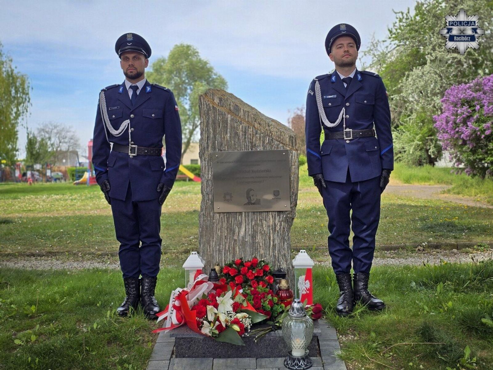 Zdjęcie w galerii na portalu naszraciborz.pl: II Memoriał im. asp. Michała Kędzierskiego. Rybnik z pucharem wiadomości z regionu