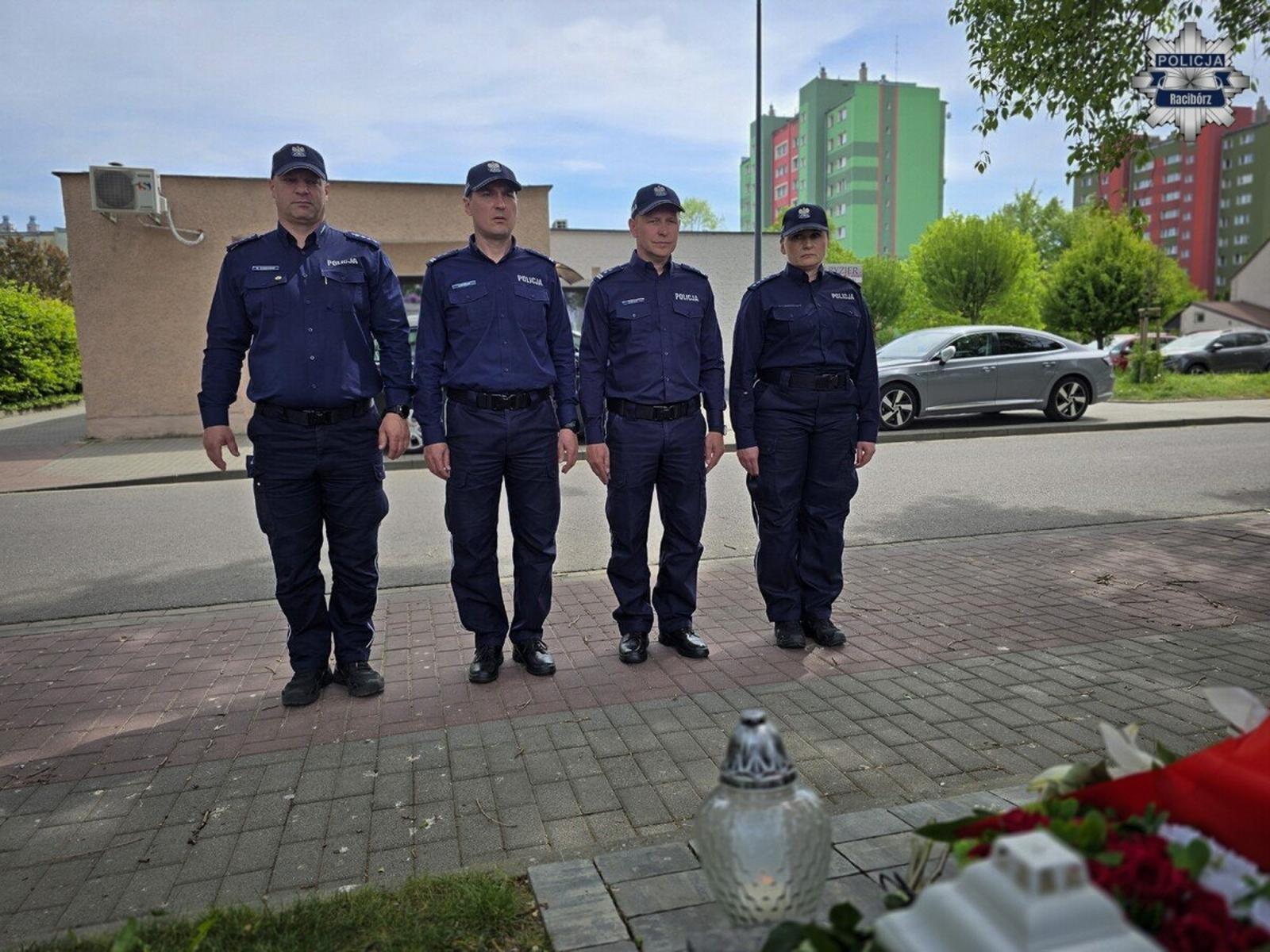 Zdjęcie w galerii na portalu naszraciborz.pl: II Memoriał im. asp. Michała Kędzierskiego. Rybnik z pucharem wiadomości z regionu