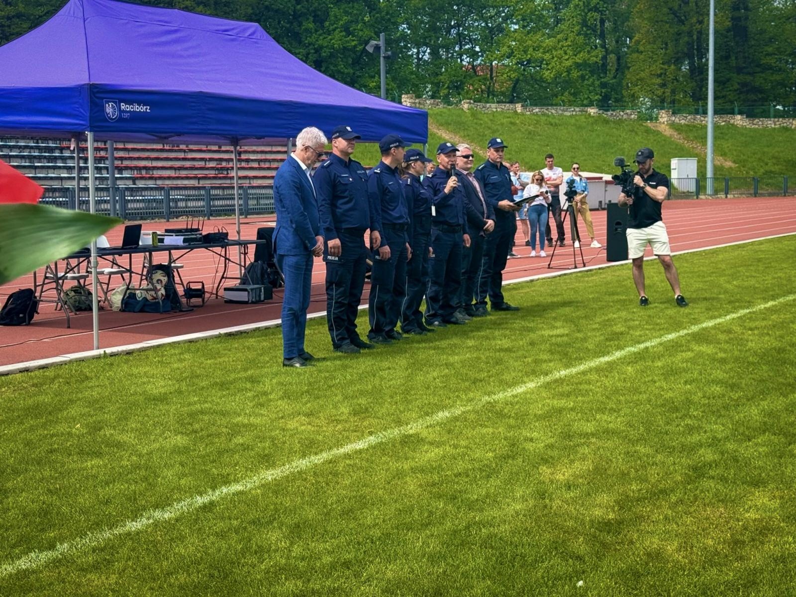 Zdjęcie w galerii na portalu naszraciborz.pl: II Memoriał im. asp. Michała Kędzierskiego. Rybnik z pucharem wiadomości z regionu