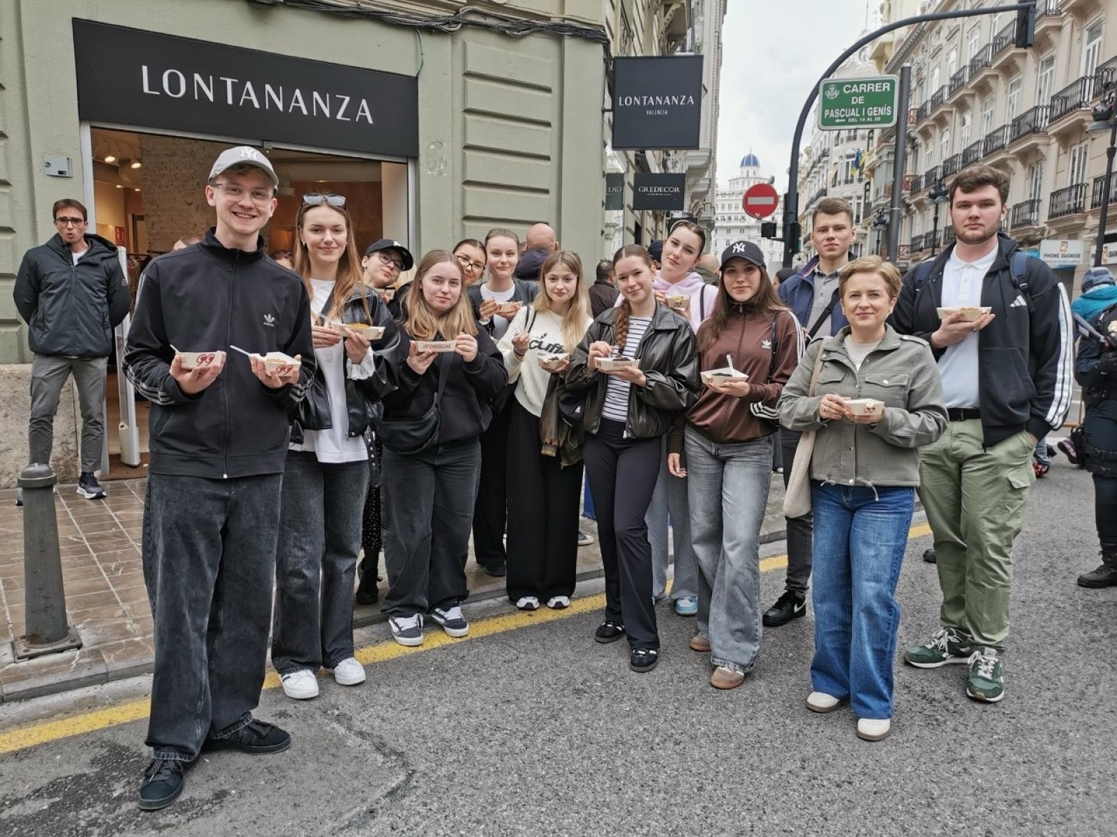 Zdjęcie w galerii na portalu naszraciborz.pl: Ekonomik bez granic – Erasmus+ w Tarragonie i Walencji! wiadomości z regionu