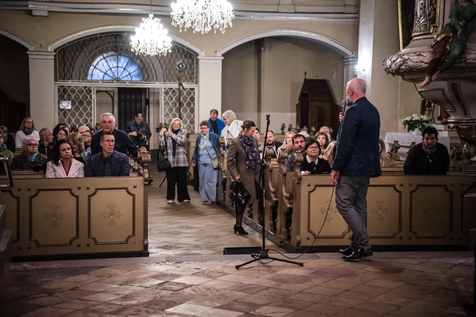 Zdjęcie w galerii na portalu naszraciborz.pl: Historia, muzyka i średniowieczna przestrzeń Raciborza. Za nami wyjątkowe spotkanie w zamku i kościele św. Jakuba wiadomości z regionu