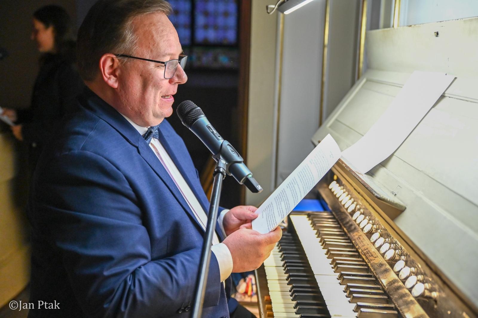 Zdjęcie w galerii na portalu naszraciborz.pl: Historia, muzyka i średniowieczna przestrzeń Raciborza. Za nami wyjątkowe spotkanie w zamku i kościele św. Jakuba wiadomości z regionu