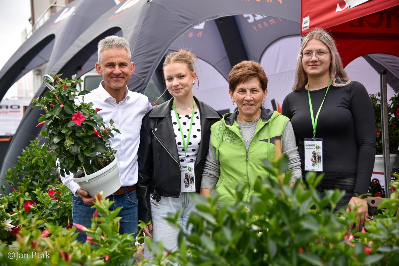 Zdjęcie w galerii na portalu naszraciborz.pl: Zielona strona mocy. Ruszyła 21. pietrowicka Eko-Wystawa [FOTO i WIDEO] wiadomości z regionu
