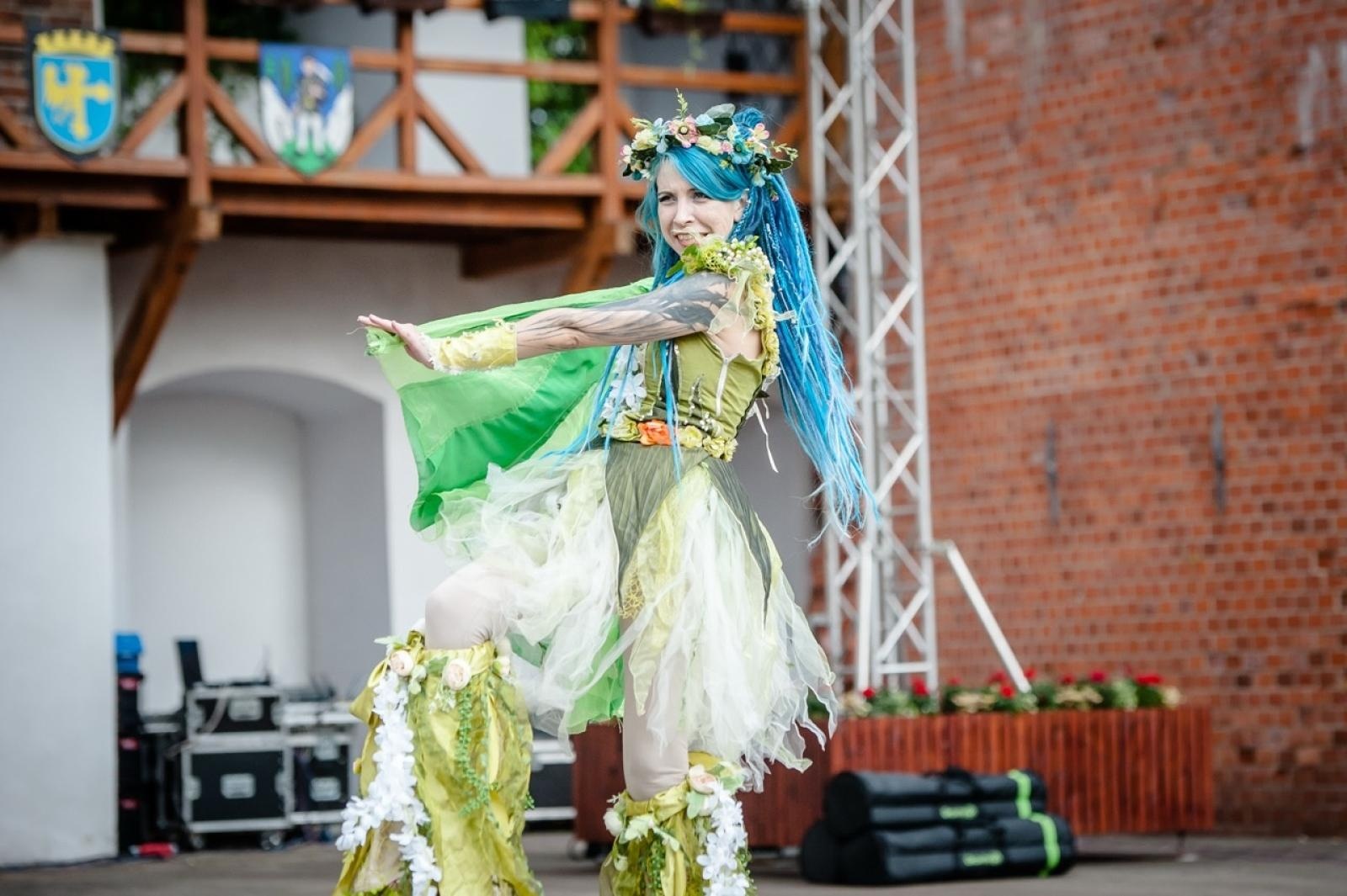 Zdjęcie w galerii na portalu naszraciborz.pl: II Festiwal Średniowieczny na Zamku Piastowskim - walki rycerskie, smok i teatry ognia [FOTO i WIDEO] wiadomości z regionu