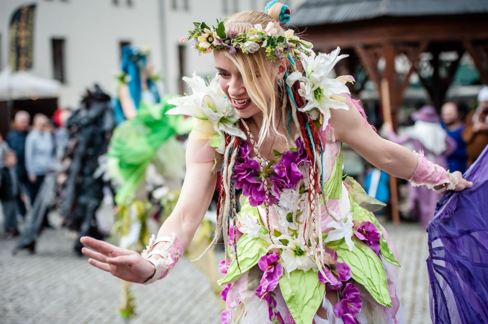 Zdjęcie w galerii na portalu naszraciborz.pl: II Festiwal Średniowieczny na Zamku Piastowskim - walki rycerskie, smok i teatry ognia [FOTO i WIDEO] wiadomości z regionu