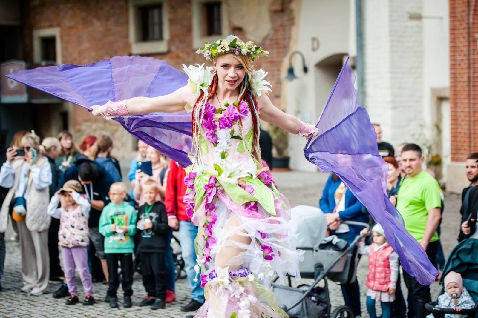 Zdjęcie w galerii na portalu naszraciborz.pl: II Festiwal Średniowieczny na Zamku Piastowskim - walki rycerskie, smok i teatry ognia [FOTO i WIDEO] wiadomości z regionu