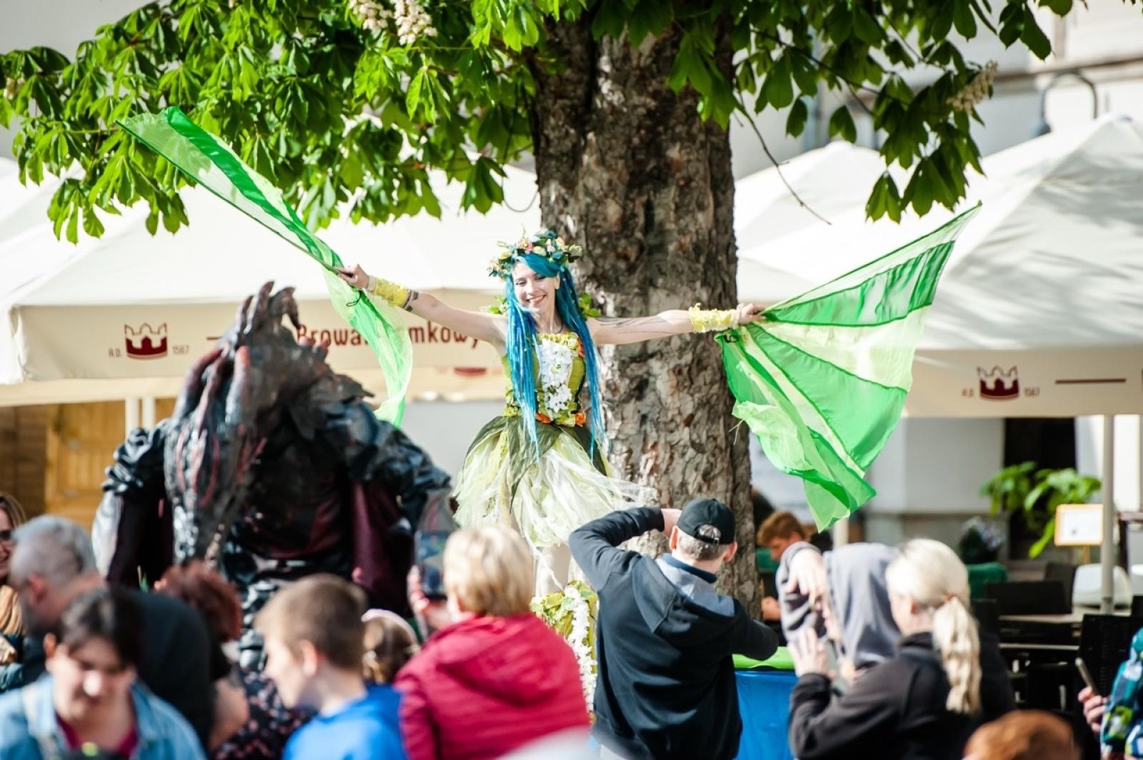 Zdjęcie w galerii na portalu naszraciborz.pl: II Festiwal Średniowieczny na Zamku Piastowskim - walki rycerskie, smok i teatry ognia [FOTO i WIDEO] wiadomości z regionu