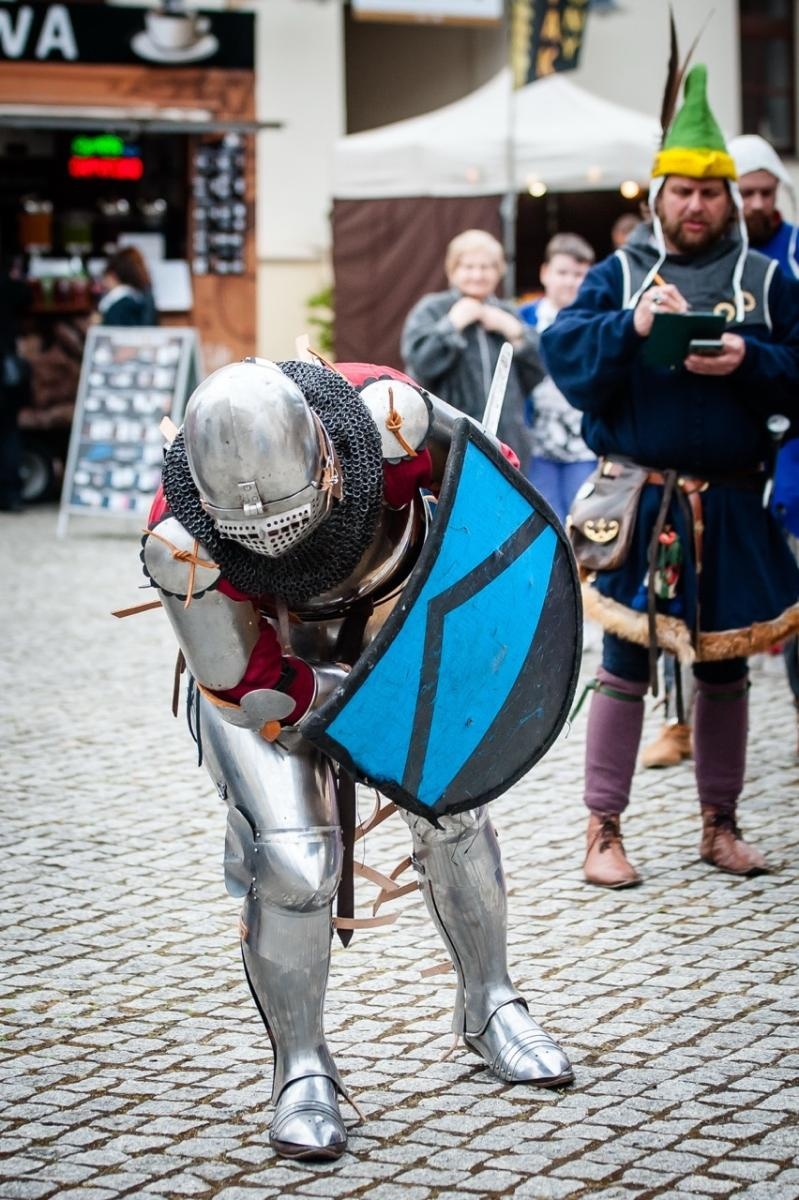 Zdjęcie w galerii na portalu naszraciborz.pl: II Festiwal Średniowieczny na Zamku Piastowskim - walki rycerskie, smok i teatry ognia [FOTO i WIDEO] wiadomości z regionu