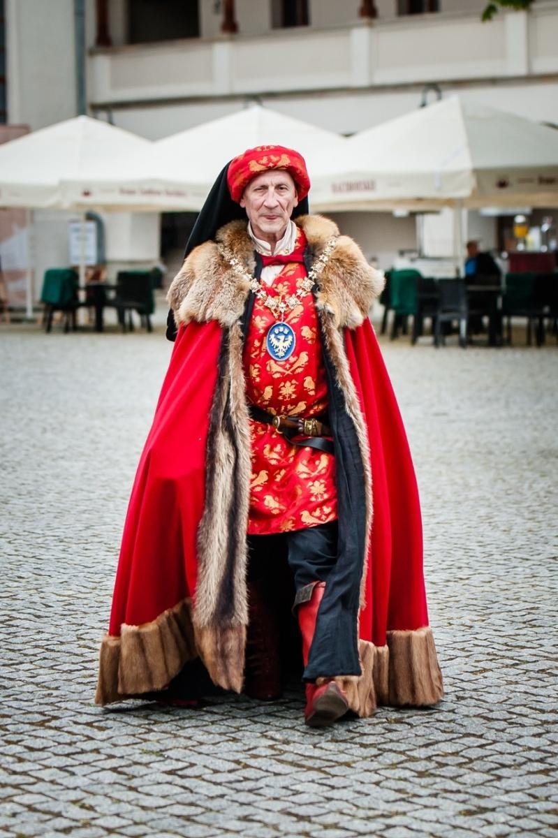 Zdjęcie w galerii na portalu naszraciborz.pl: II Festiwal Średniowieczny na Zamku Piastowskim - walki rycerskie, smok i teatry ognia [FOTO i WIDEO] wiadomości z regionu