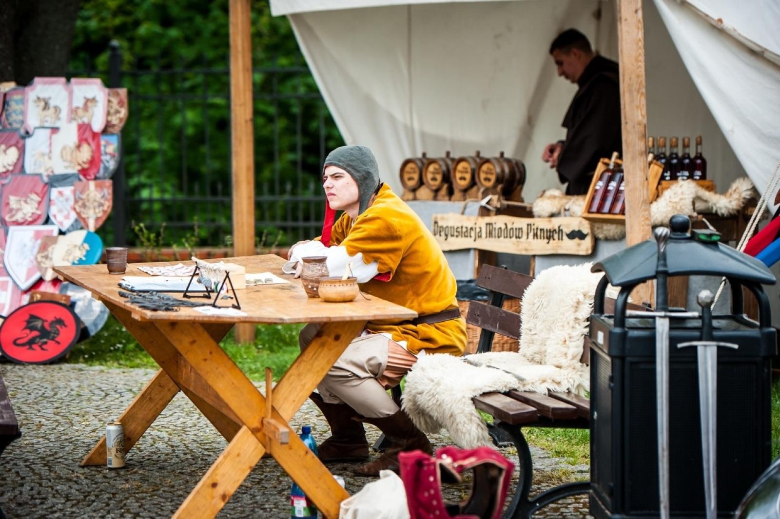Zdjęcie w galerii na portalu naszraciborz.pl: II Festiwal Średniowieczny na Zamku Piastowskim - walki rycerskie, smok i teatry ognia [FOTO i WIDEO] wiadomości z regionu