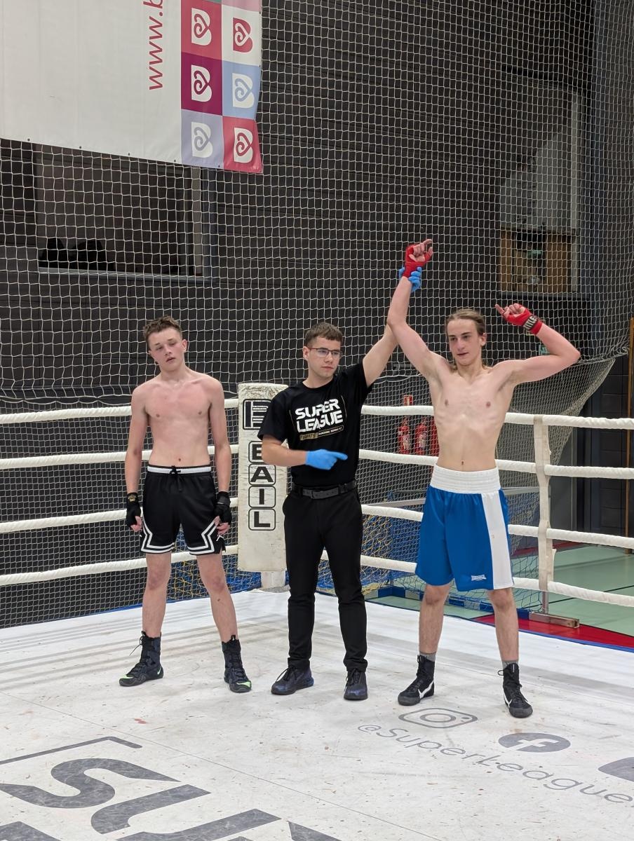 Zdjęcie w galerii na portalu naszraciborz.pl: Zawodnicy Łamatora Racibórz na Pucharze Polski Super League Fights wiadomości z regionu