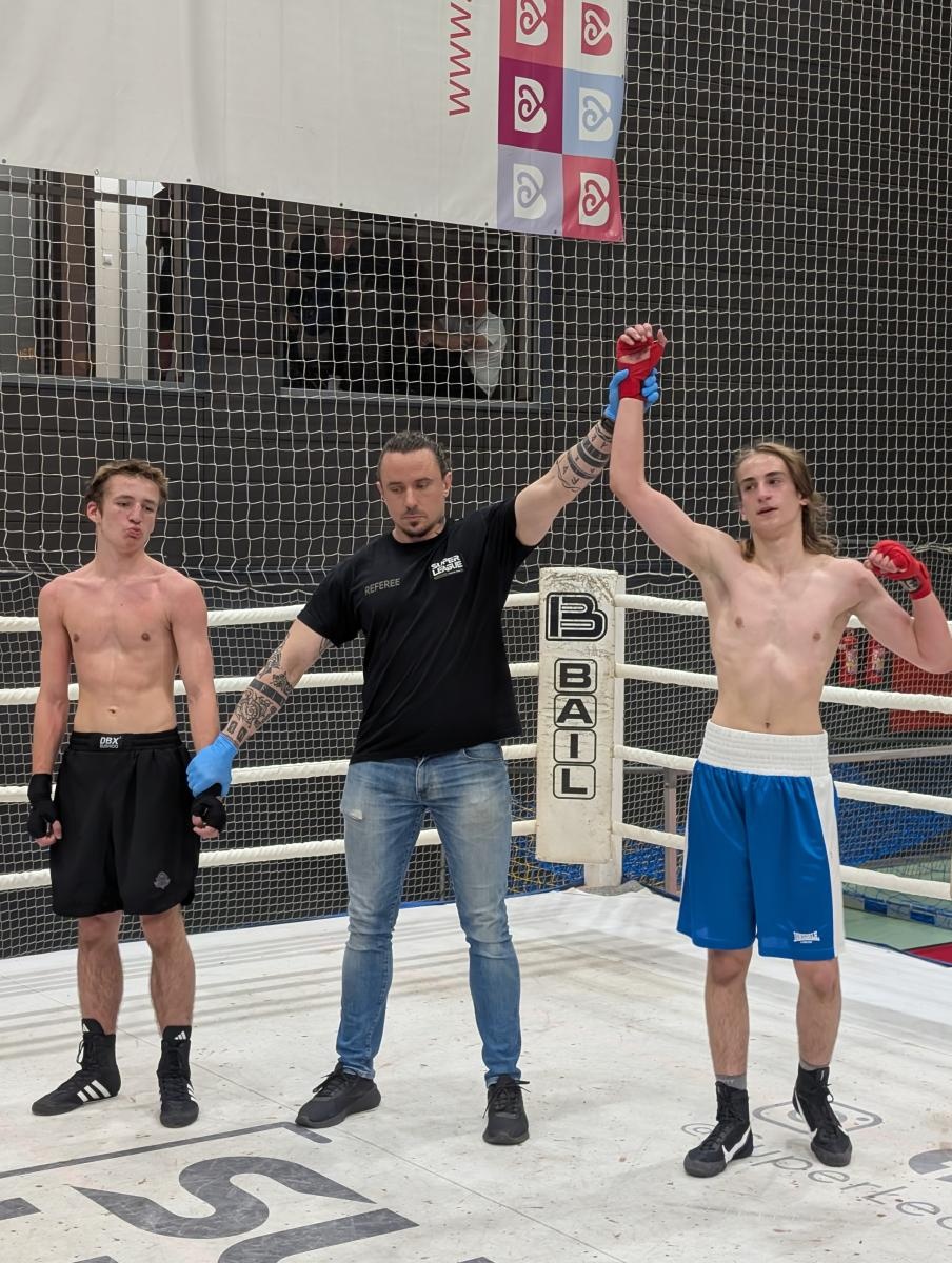 Zdjęcie w galerii na portalu naszraciborz.pl: Zawodnicy Łamatora Racibórz na Pucharze Polski Super League Fights wiadomości z regionu