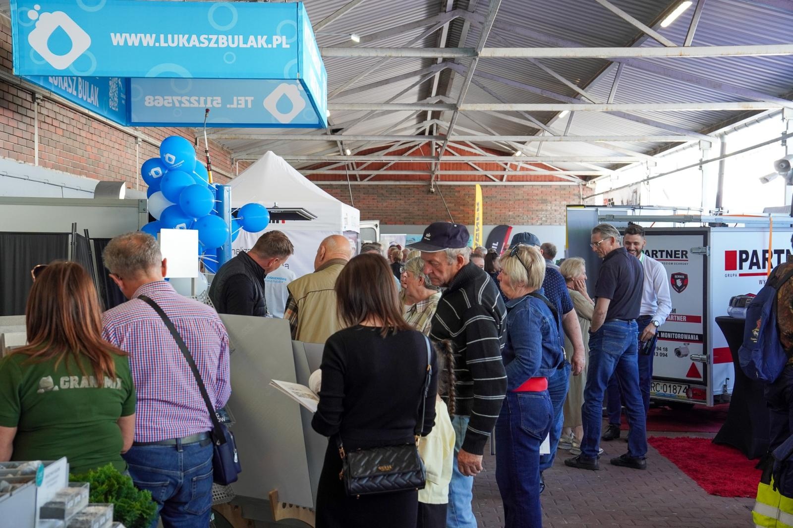 Zdjęcie w galerii na portalu naszraciborz.pl: Tysiące odwiedzających na XXI Ekowystawie w Pietrowicach Wielkich. Ekologia, biznes i muzyczne gwiazdy wiadomości z regionu