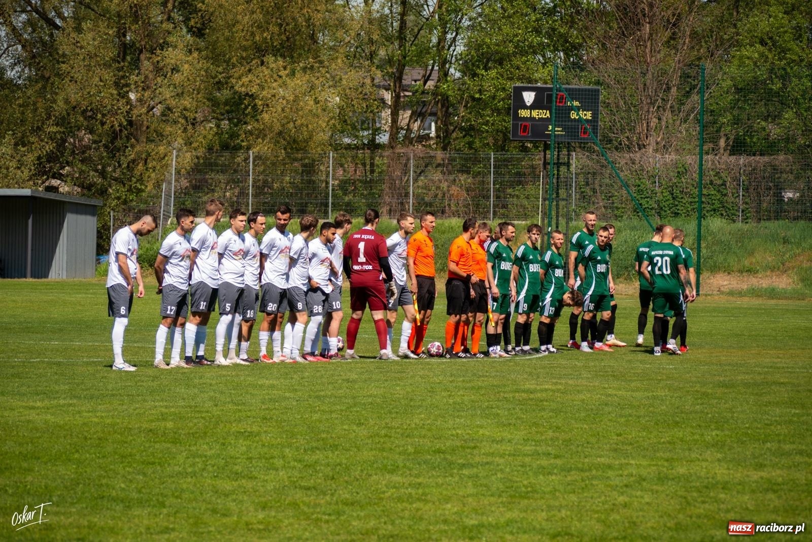 Zdjęcie w galerii na portalu naszraciborz.pl: Gol w 88. minucie uratował Nędzę. Syrynia wypuściła zwycięstwo z rąk [FOTO] wiadomości z regionu