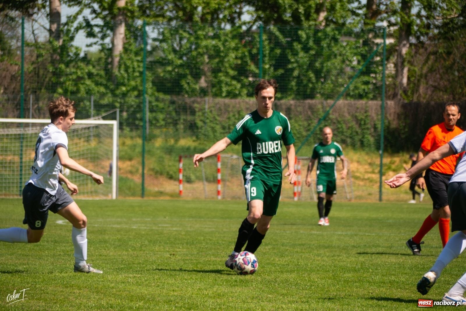 Zdjęcie w galerii na portalu naszraciborz.pl: Gol w 88. minucie uratował Nędzę. Syrynia wypuściła zwycięstwo z rąk [FOTO] wiadomości z regionu