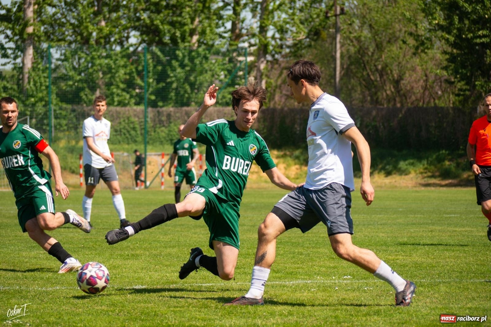 Zdjęcie w galerii na portalu naszraciborz.pl: Gol w 88. minucie uratował Nędzę. Syrynia wypuściła zwycięstwo z rąk [FOTO] wiadomości z regionu