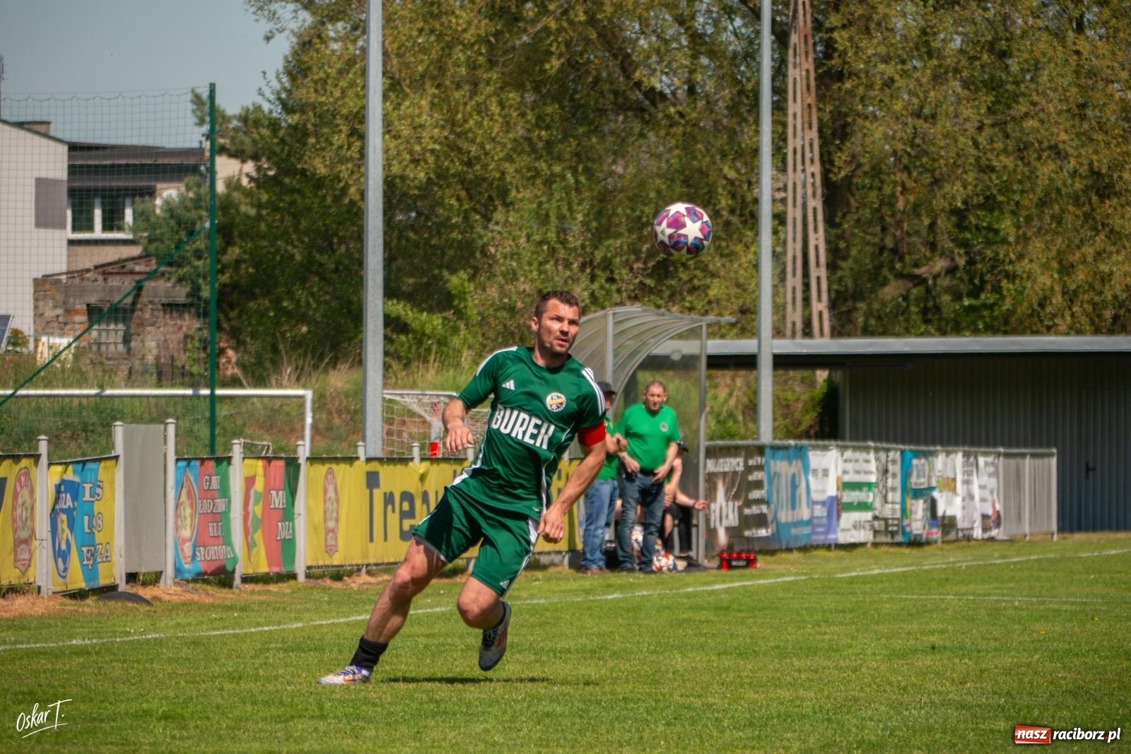 Zdjęcie w galerii na portalu naszraciborz.pl: Gol w 88. minucie uratował Nędzę. Syrynia wypuściła zwycięstwo z rąk [FOTO] wiadomości z regionu