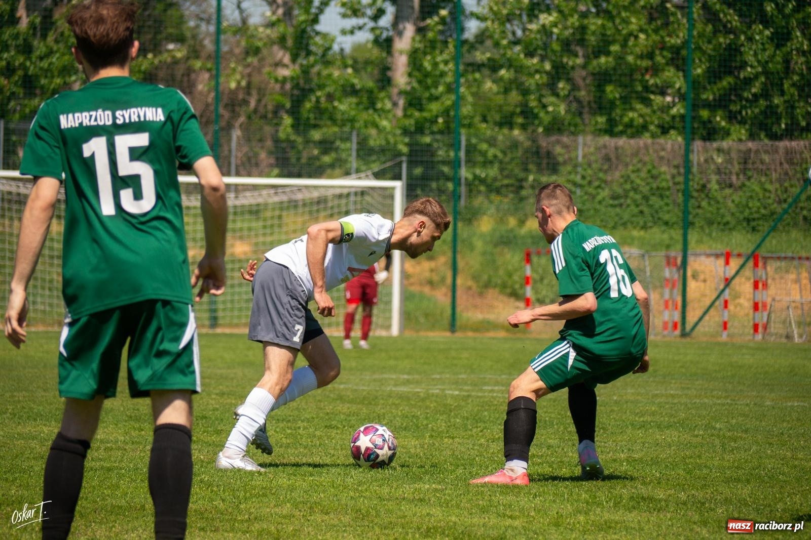 Zdjęcie w galerii na portalu naszraciborz.pl: Gol w 88. minucie uratował Nędzę. Syrynia wypuściła zwycięstwo z rąk [FOTO] wiadomości z regionu